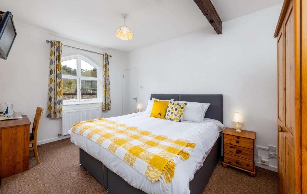 Muncaster Castle Coachman's Quarters 4*